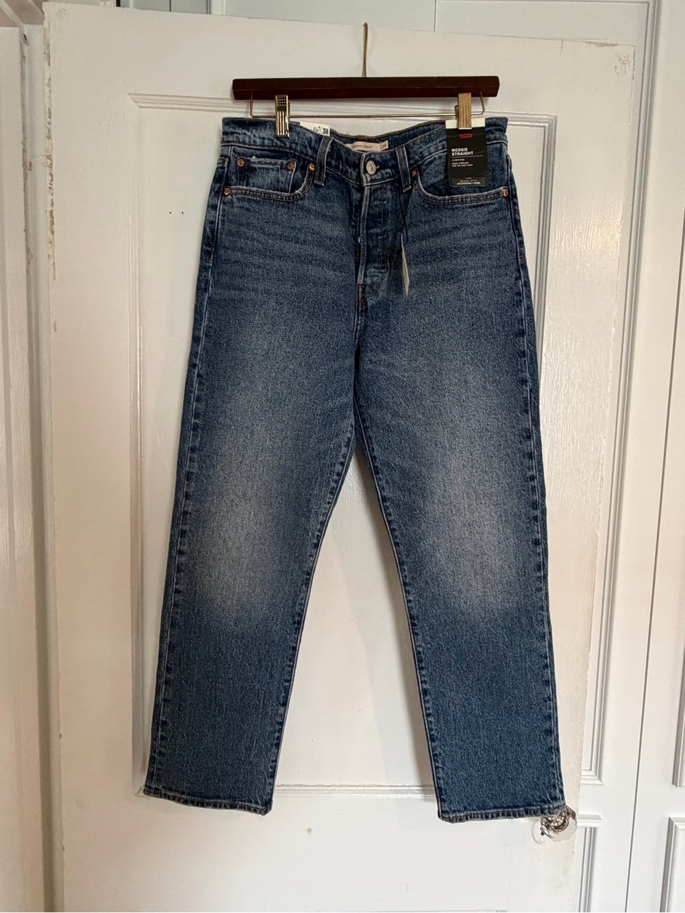 NWT Women’s Levi’s Wedgie Straight Jeans size 29x28